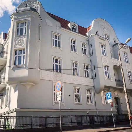 Paderewskiego 1
