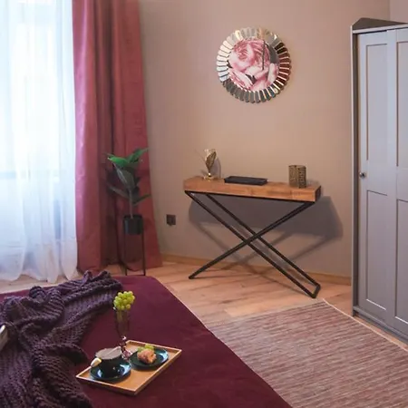 Apartment Paderewskiego 1 *