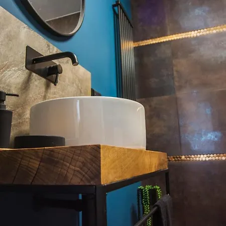 Apartmán Paderewskiego 1 *