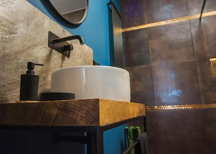 Apartment Paderewskiego 1 *